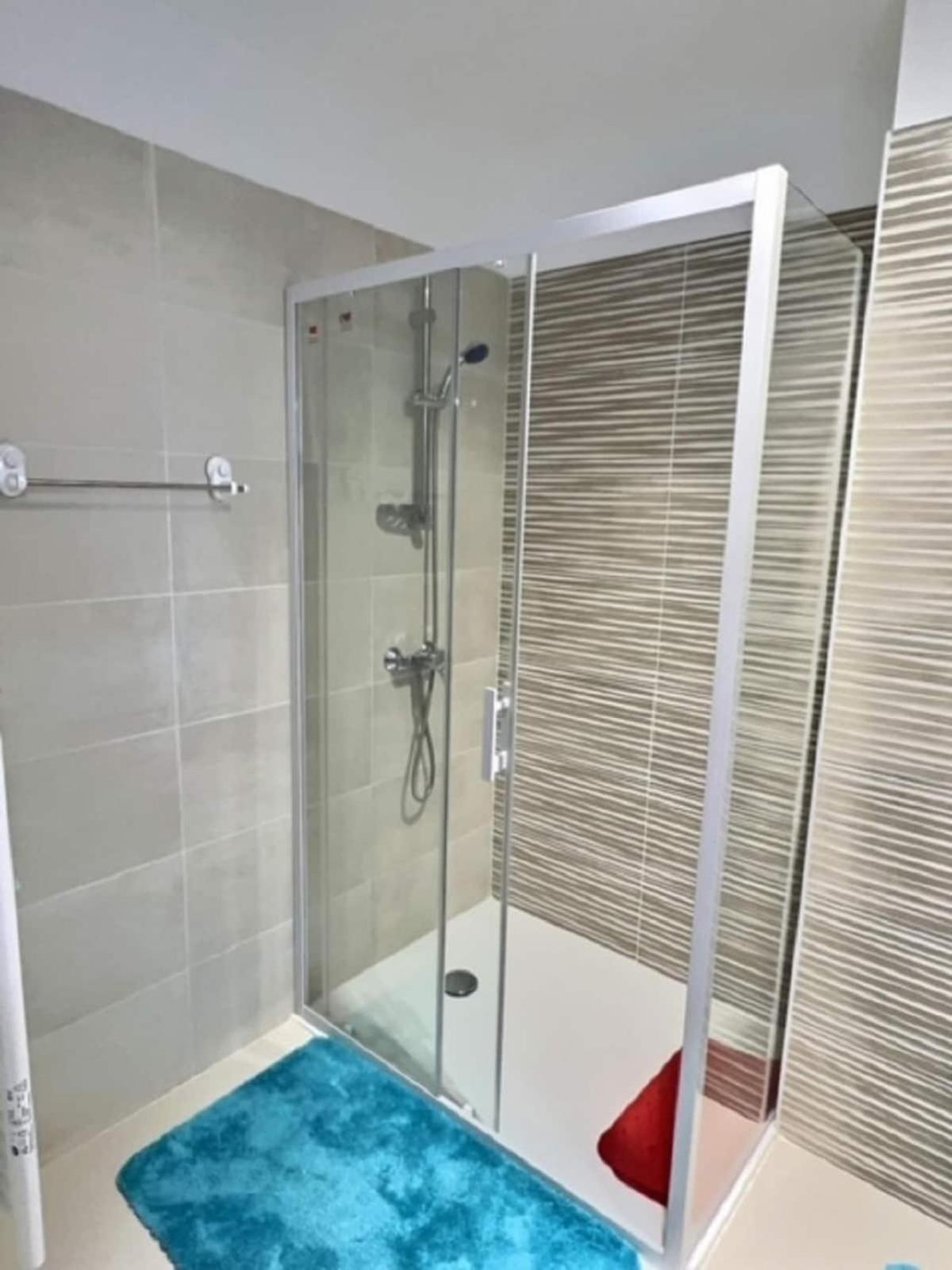 A 150M De La Plage - Coquet Appartement Pour 4 Personnes Vias Bagian luar foto