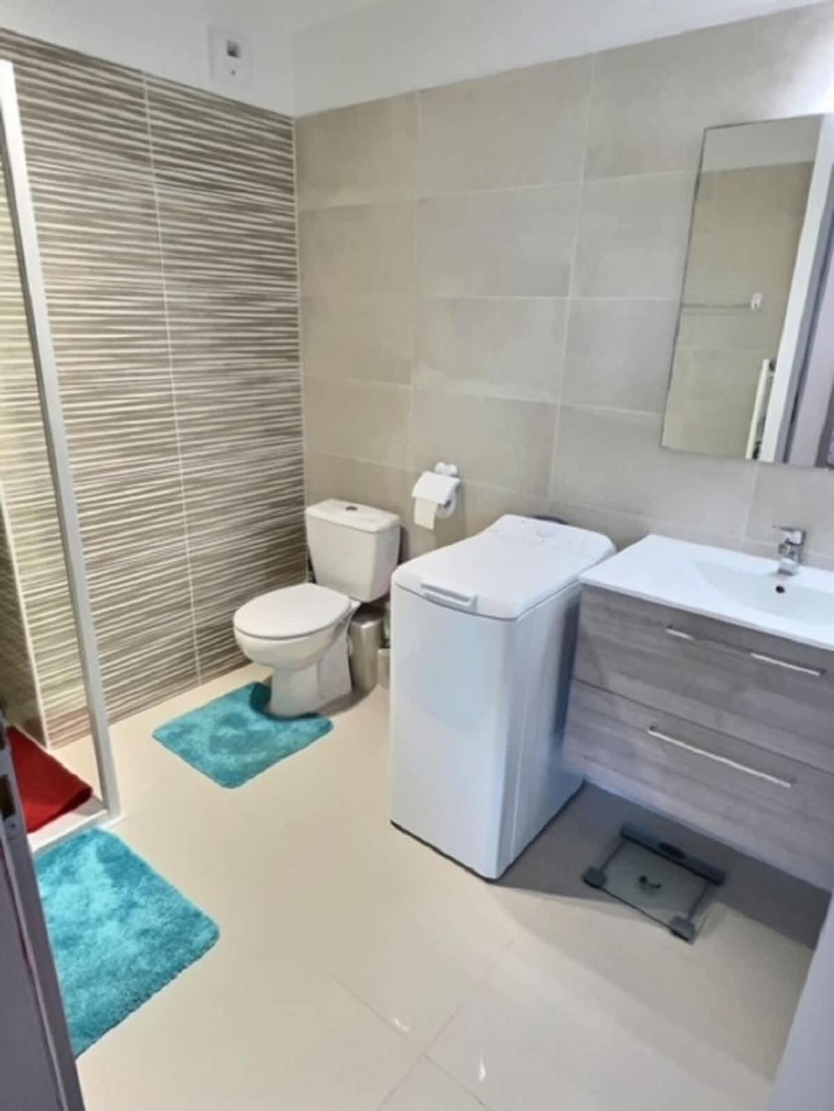 A 150M De La Plage - Coquet Appartement Pour 4 Personnes Vias Bagian luar foto